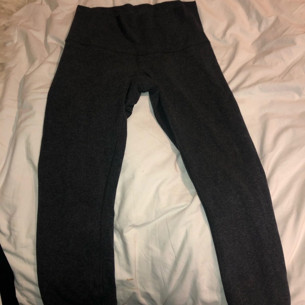 Grey crop lulu lemon leggings!